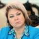 Депутат Карамушкина интернеттеги социалдык түйүндөрдөгү топторду текшерүү зарылдыгын айтты