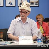 Коомдук ишмер Картайбек Муканбетов: "Жер казынасы жөнүндө" мыйзамда коррупциянын өнүгүшүнө жол бере турган эки пункт бар&rdquo;