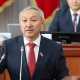 Депутат Турусбеков "Караван" соода борборунан бир жылда канча киреше түшө турганын сурады