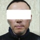 Кичинекей баласы бар болгону үчүн кошуналарынан жаңжал чыгарбоону суранган атаны кошунасы бычак сайып өлтүргөн деп шектелүүдө