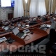 Депутат Карамушкина: "Жогорку Кеңештин жыйыны 10 депутаттын катышуусунда өтүп жатканы чакырылган конокторду сыйлабагандыкка жатат"