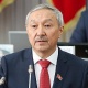Депутат Турусбеков энергетика тармагындагы кызматтардын жетекчилери комитет жыйынына келбегенине нааразы болду