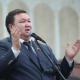 Депутат Жээнчороев: "Кыргыз мамлекети боюнча жылына 9 миң окуучу мектепти толук аяктабайт"