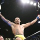 UFC уюмунун мушкери Алекс Оливейра кол гранатасынын жарылуусунан аман калды