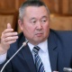 Депутат Нышанов Ош бажысындагы кирешенин чоң айырмачылыгы үчүн кызмат адамдарын жоопко тартууну сунуштады