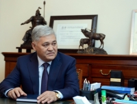 Сооронбай Жээнбеков УКМКнын Коррупцияга каршы күрөшүү кызматынын директорун иштен бошотту