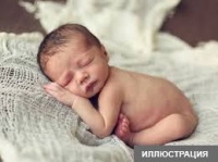 Чүй ОИИББи: "Жаңы төрөлгөн баласын баштыкка салып, дивандын астына катып койгон келинге кылмыш иши козголду"