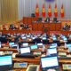 Парламентте унааларды каттоо мөөнөтүн узартууга багытталган мыйзам долбоору каралды