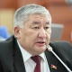 Депутат Сабиров Жогорку Кеңештин Карамолдо Орозовдун 135 жылдык мааракесине байланыштуу токтому аткарылбай жатканын айтты