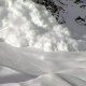 Чаткал районундагы Чапчыма ашуусуна кар көчкү түшүп, жолдор убактылуу жабылды