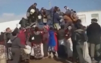 ЭЛДИК ВИДЕО: "Түркмөнстанда ундун тартыштыгынан эл малга берчү жемди да талашып алып жатат"