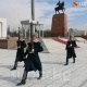 "Ала-Тоо" аянтында жайгашкан мамлекеттик тууга ардак кароол коюлду