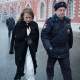 Орусияда алып баруучу жана президенттикке талапкер Ксения Собчакка кол салуу болду