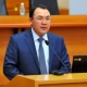 Премьер-министр өкмөттүн аппарат жетекчисин кызматтан алууну президентке сунуштады (өмүр баяны)