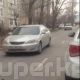 ЭЛДИК КАБАР: "Тунгуч кичи районуна кирип бара жаткан жолдун бир тарабын айдоочулар унаа токтотуучу жай кылып алышты" дейт окурман