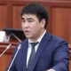 Жанар Акаев: "Кыргыз темир жолдун" жетекчисин убактылуу кызматтан четтетип турууну сунуштайм"