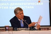 Атамбаев: "Эгер менин кайсы бир күнөөм болсо, мени атып жиберсин"