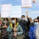 Бишкек мэриясынын алдында митингчилер "Мэр кетсин" деп кыйкырышууда (фото)