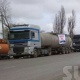 Жүк ташуучулардын иш таштоосу түштүктө күйүүчү майдын жетишсиздигине алып келди