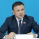Депутат Тиллаев парламенттеги комитет төрагалыгынан кетти
