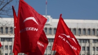 Жогорку Кеңештеги оппозицияга бөлүнгөн эки комитет &ldquo;Ата Мекенге&rdquo; тийди