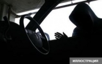 Бишкекте 32 жаштагы адам унаа уурдоого шектелип кармалды