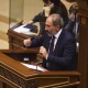 Арменияда оппозиция лидери премьерликке шайланууда. Анын колдоочулары аянтта жыйынтыкты күтүп жатышат