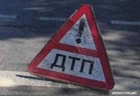 Бишкекте жеңил унаа өспүрүмдү сүзүп кетти