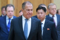 Лавров Корей жарым аралындагы кырдаалды талкуулоо үчүн Пхеньянга барды