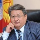 Саясий серепчи Алмазбек Акматалиев: "Жээнбеков сотторго эркиндикти берди"