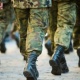 Таш-Көмүрдө прапорщик 24 жоокерди сабап салды, 9 жоокердин ээги жарылып кеткен
