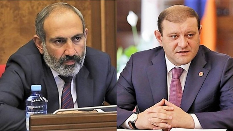 Пашинян жана Ереван шаарынын кызматтан кеткен мэри Тарон Маргарян