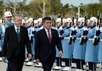 Режеп Тайип Эрдоган өзүнүн президенттик кызматка киришүү аземине Сооронбай Жээнбековду чакырды