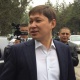 Сапар Исаковдун адвокаты тергөөчүлөр шантаж кылып жатканын айтты