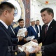 Сооронбай Жээнбеков Кыргыз мигранттары менен жолукту