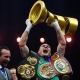 Украиналык мушкер Александр Усик бокс боюнча Дүйнө чемпиону аталды