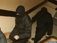 Москвада кыргыз аялдын эки баласын барымтага алып, андан акча талап кылгандар кармалды