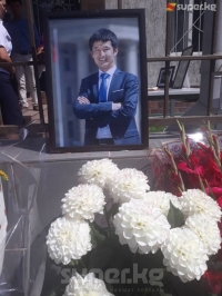 Чыныбай Турсунбеков: "Уланбек Эгизбаев менен мурдагы күнү кечинде бетме-бет отуруп сүйлөшкөнбүз"