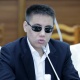 Депутат Бекешев Мамлекеттик каттоо кызматынын кызматкерлерин коррупцияга айыптады. Мекеменин жообу