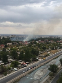 ӨКМ: "Ата-Түрк" паркында ачык аянттагы куураган чөптөр күйүп жатат"