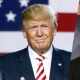 Дональд Трамп коомчулуктун сынынан кийин сенатор Жон Маккейндин каза болушуна карата билдирүү таратты
