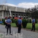 Филармониядагы өрттү өчүрүүгө 6 унаа келди, өрт өчө элек