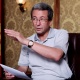 Саясатчы Адахан Мадумаров: "Президент парламенттеги маселелерди иниси аркылуу чечип жаткандыгы эч кимге жашыруун эмес, спикер - отурган бир куурчак"