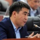 Депутат Жанар Акаев Билим берүү министрлиги Түркиянын элчисинин "Сапат" боюнча билдирүүсүнө жумшак жооп кайтарганын айтты