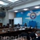 Жогорку Кеңештин комитет жыйыны эки депутаттын катышуусунда өтүп жатат. Учурда республикалык бюджеттин аткарылышы жөнүндө маалымат угулууда