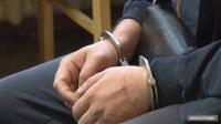 Кыргыз-Казак чек арасынан өзүнөн 18 жаш кичүү жарандын паспортун көрсөтүп өтүүгө аракеттенген адам кармалды