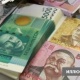 Социалдык кызматкерлер жетим балдарга тиешелүү 20 миллион сомго жакын пенсияны төлөп бербей коюшкан