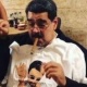 Президенттин кымбат ресторанда тамактанганы кыйынчылыкта жашап жаткан Венесуэла элин кыжырлантты