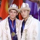 Күрөш боюнча жаштар арасындагы Дүйнө чемпиону Эрбол Бакиров жана коло медалдын ээси Акжол Махмудов мекенибизге кайтып келди