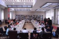 Улуттук китепканада сүрөт тартуу боюнча окуучулар арасында сынак өтүп, 29 бала белекке ээ болду